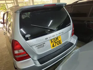 Subaru Forester 2004 Silver