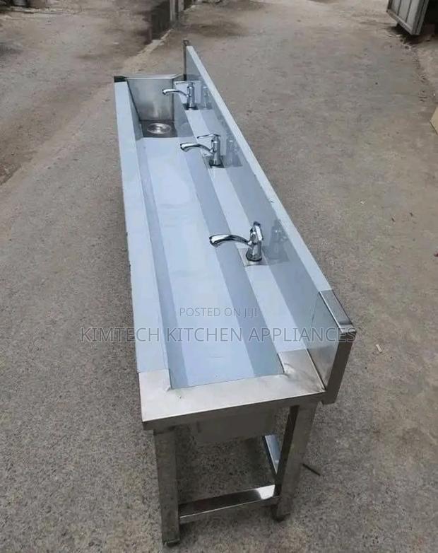 Scrub Sink
