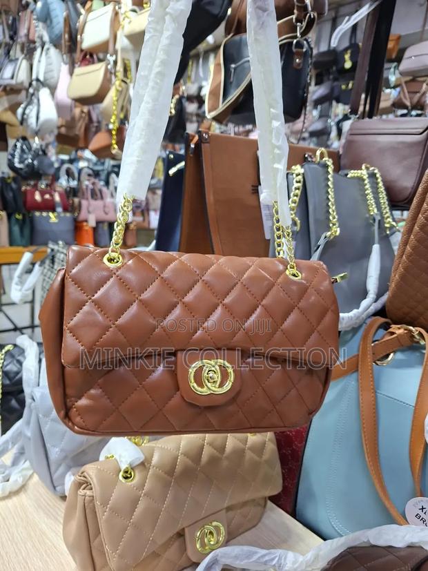 Classy Handbag - thumbnail 2