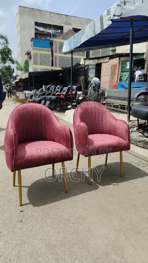 Maroon Manicure Seats