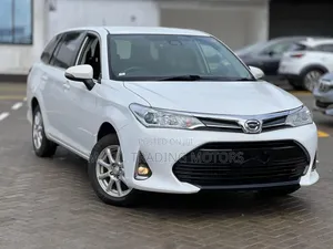 Toyota Corolla Fielder 1.5 Petrol FWD 2018 White