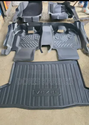 Complete Floor Mats Honda Vezel