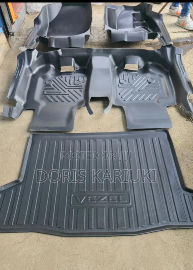 Complete Floor Mats Honda Vezel