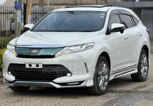 Toyota Harrier 2.0 2019 White