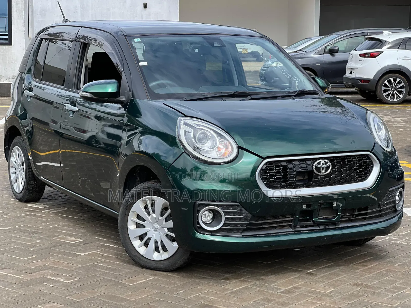 Toyota Passo 2018 Green