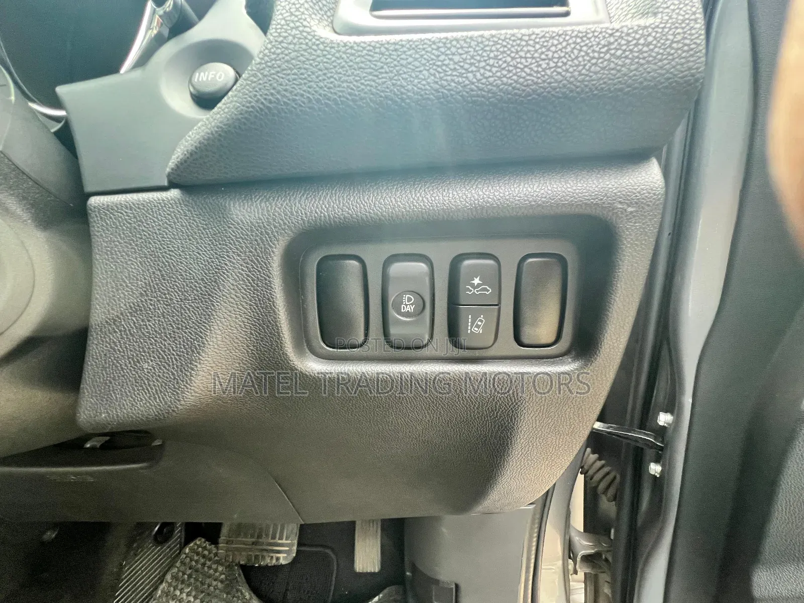 Mitsubishi RVR 2018 Gray