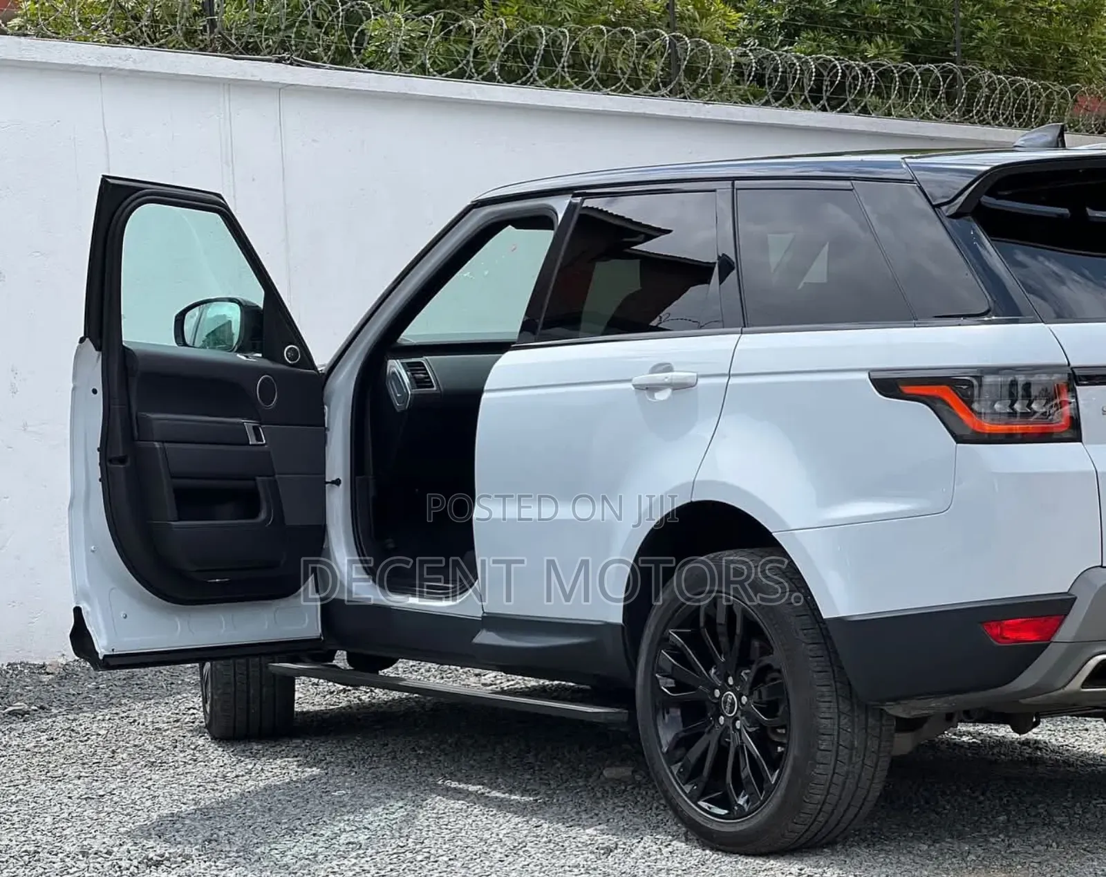 Land Rover Range Rover Sport SE 2019 White
