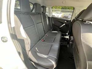 Peugeot 2008 2018 White