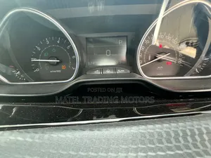 Peugeot 2008 2018 White