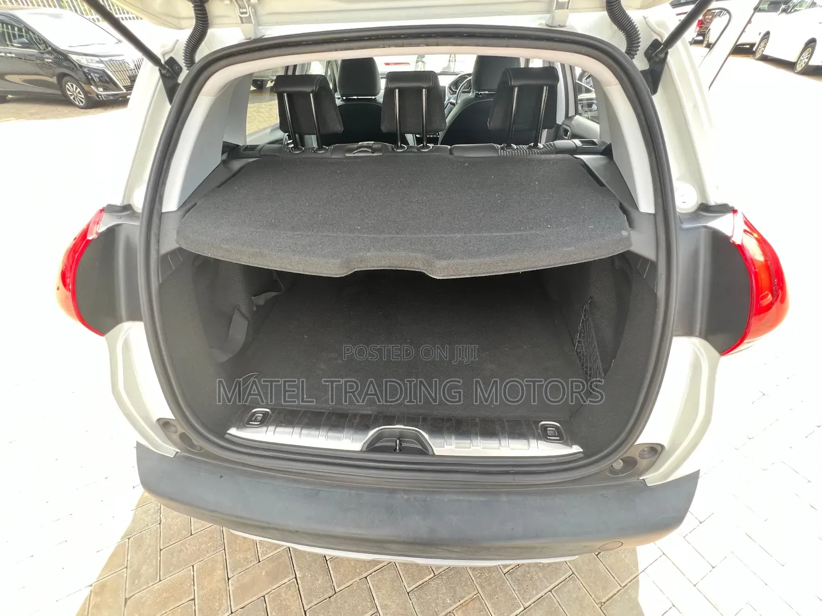 Peugeot 2008 2018 White