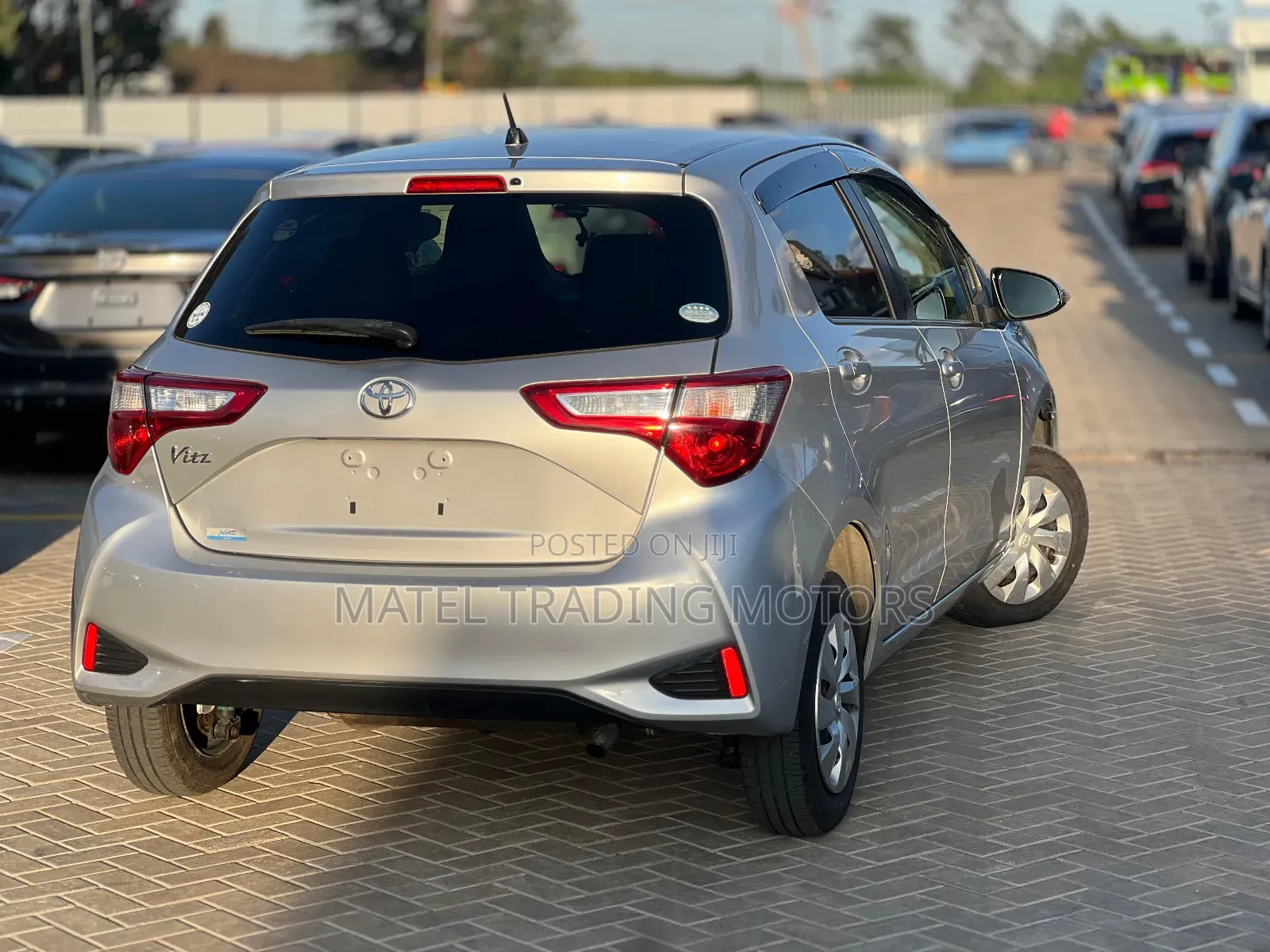 Toyota Vitz 1.3 AWD 5dr 2018 Brown