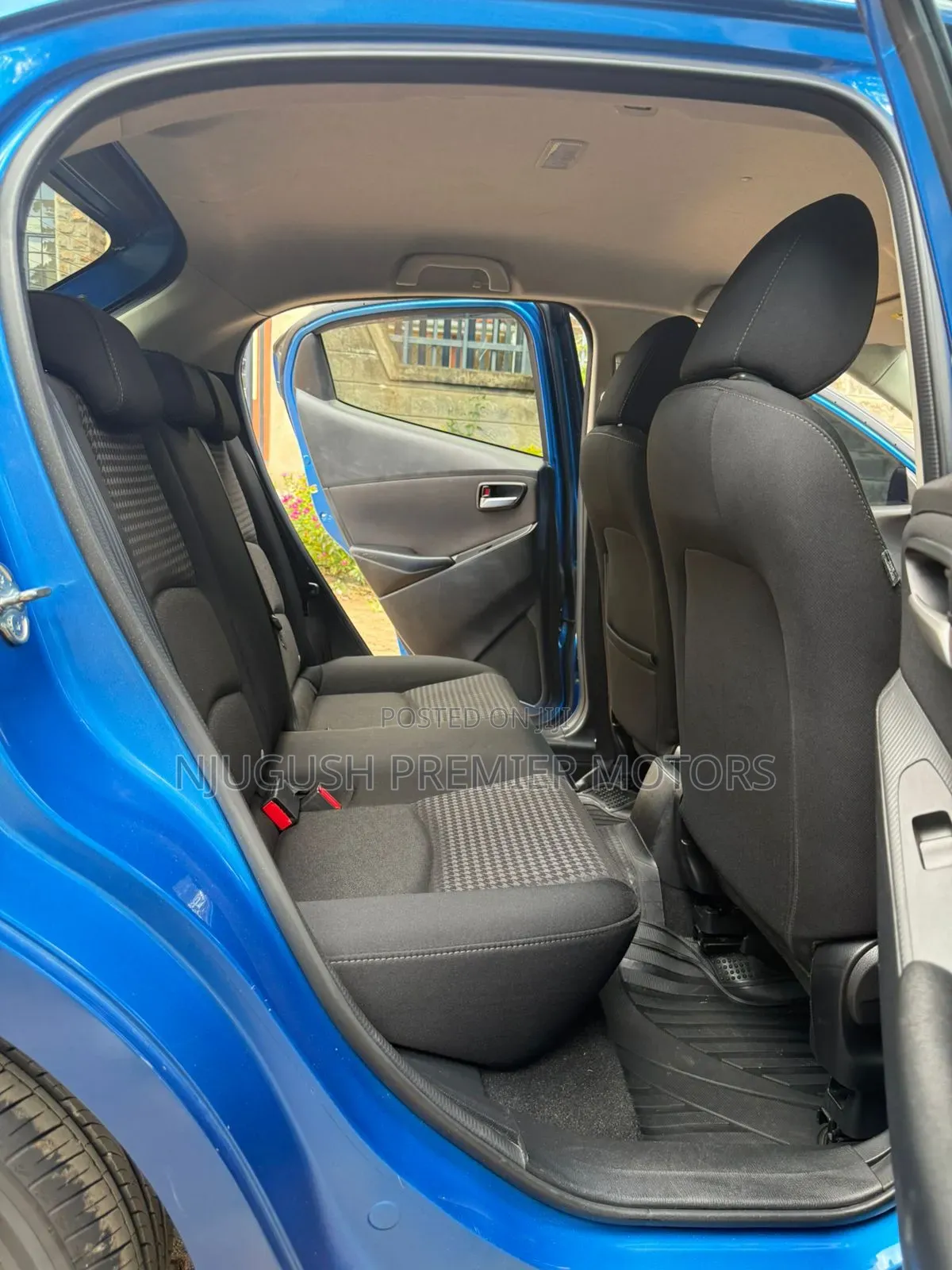 Mazda Demio 2018 Blue