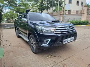 Toyota Hilux 3.0 D-4D 4x4 2012 Black