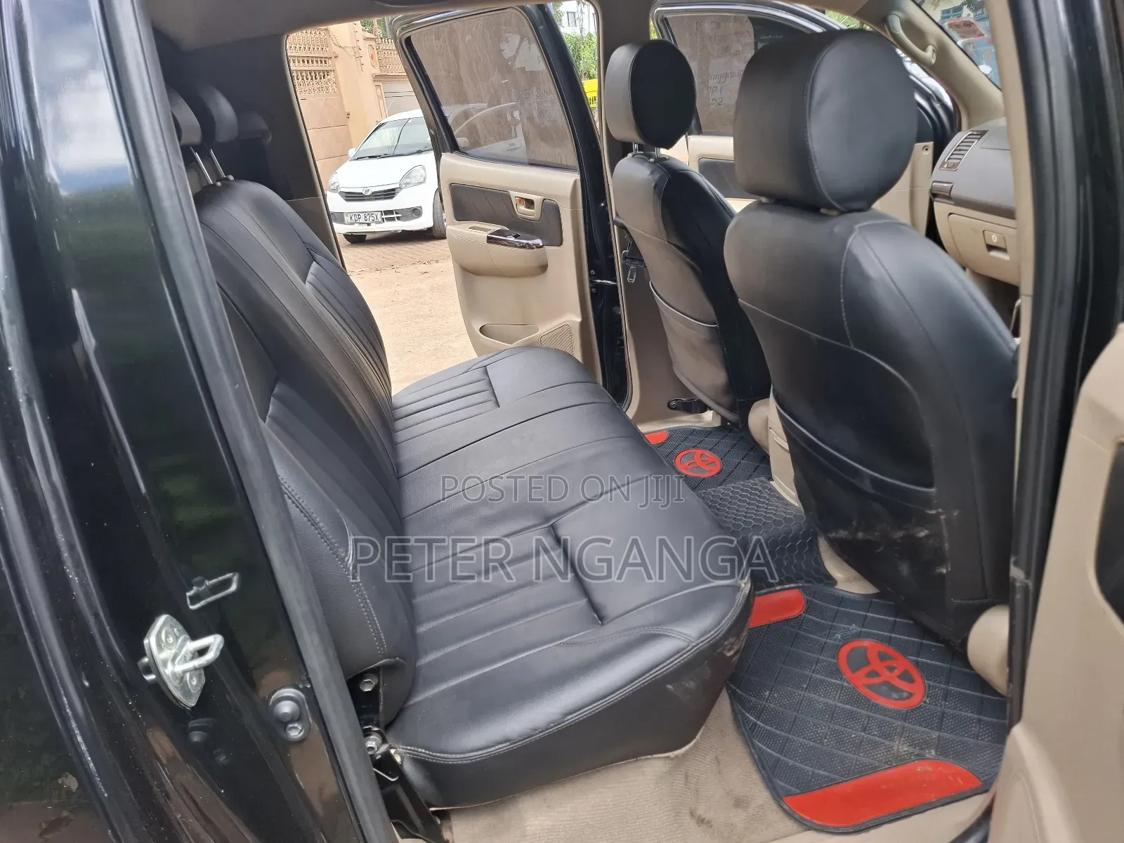 Toyota Hilux 3.0 D-4D 4x4 2012 Black