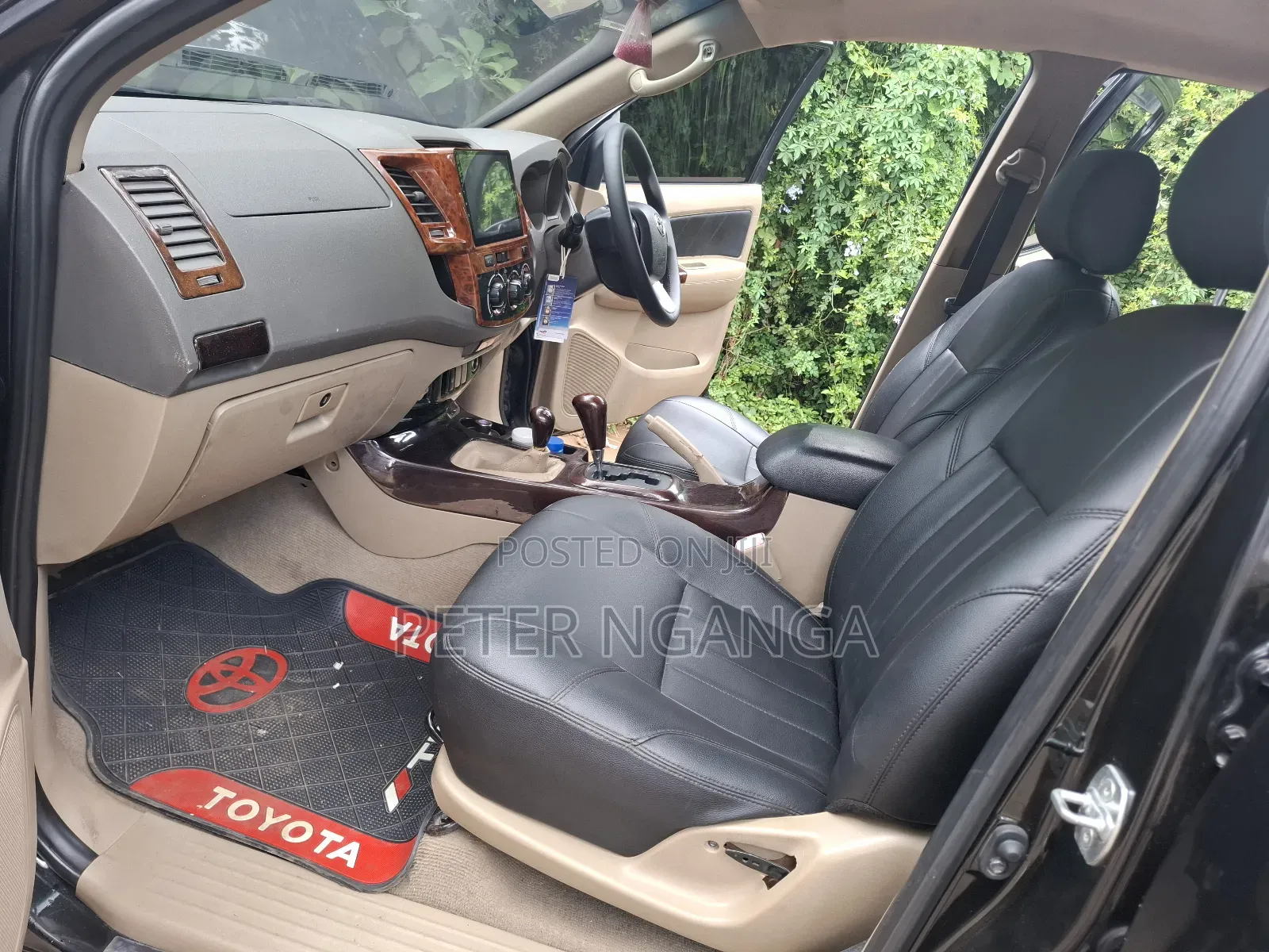Toyota Hilux 3.0 D-4D 4x4 2012 Black