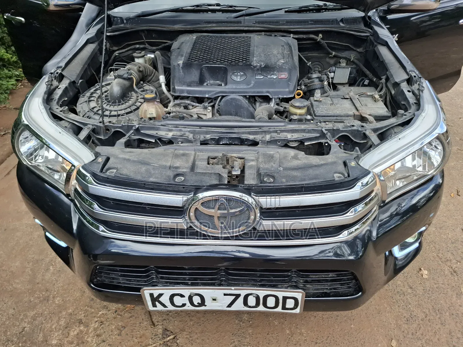 Toyota Hilux 3.0 D-4D 4x4 2012 Black