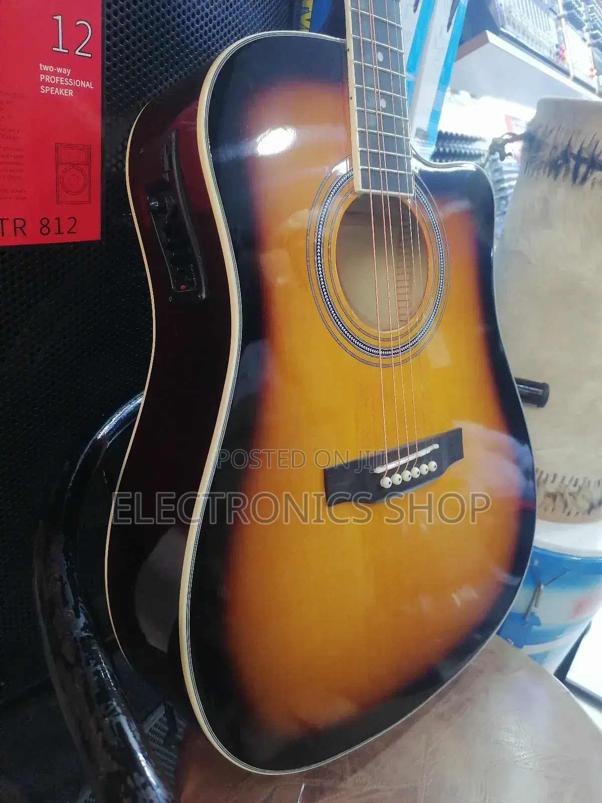 Size 40.Semi Acoustic Box Guitar