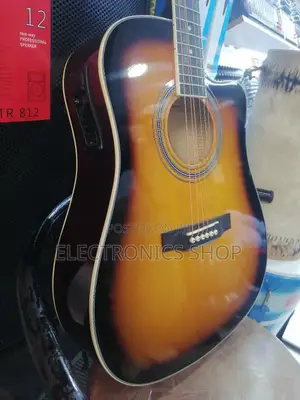 Size 40.Semi Acoustic Box Guitar