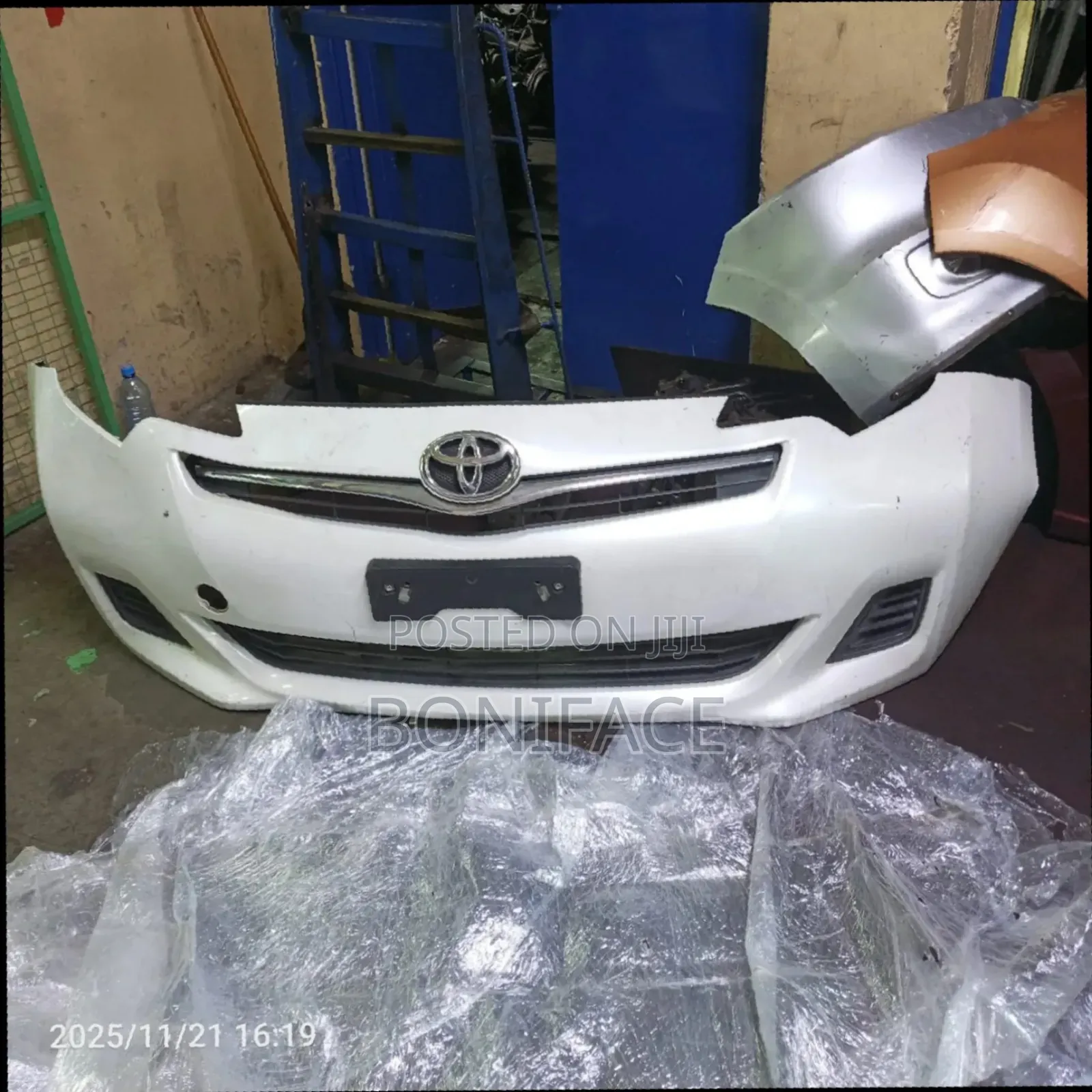 Toyota Ractis Clean Front Bumper