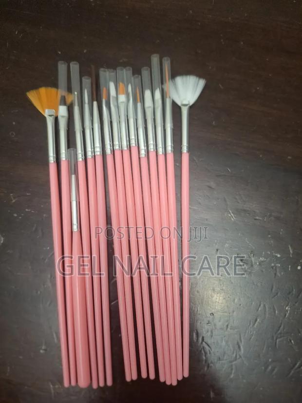 Nail Design and Accessories Kit - thumbnail 2