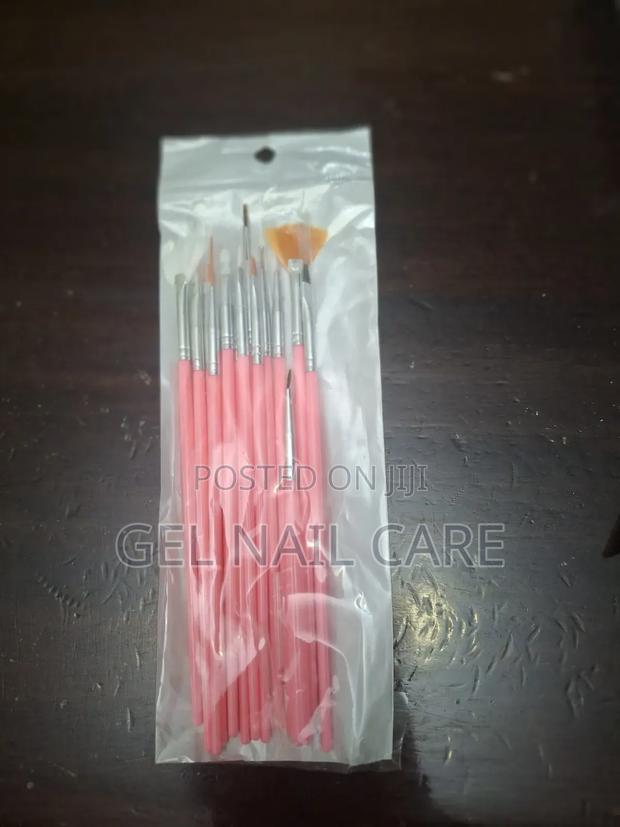 Nail Design and Accessories Kit - thumbnail 4