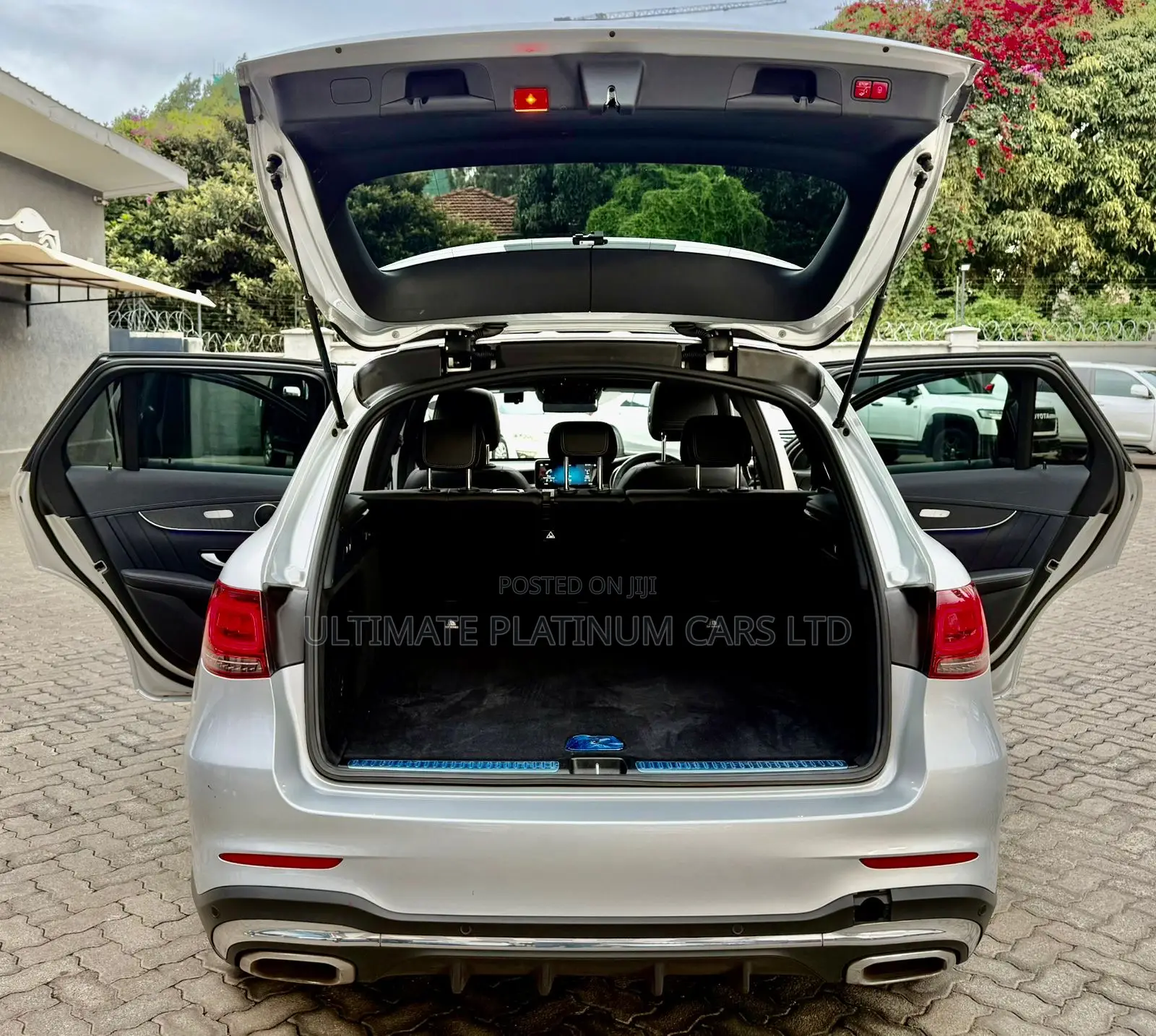Mercedes-Benz GLC-Class 2021 Silver