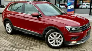 Volkswagen Tiguan 2.0T SEL Premium R-Line AWD 4MOTION 2019 Red