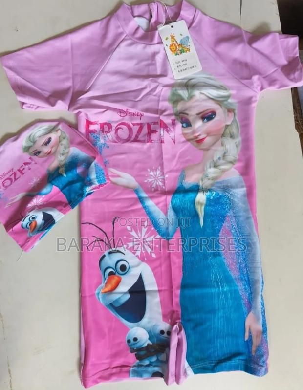 Swimming Costume Sizes; S,M,L,Xl