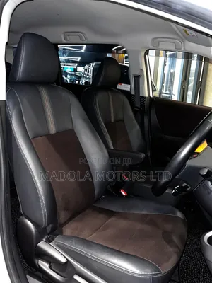 Toyota Sienta 1.5 AWD (6-seater) 2020 Pearl