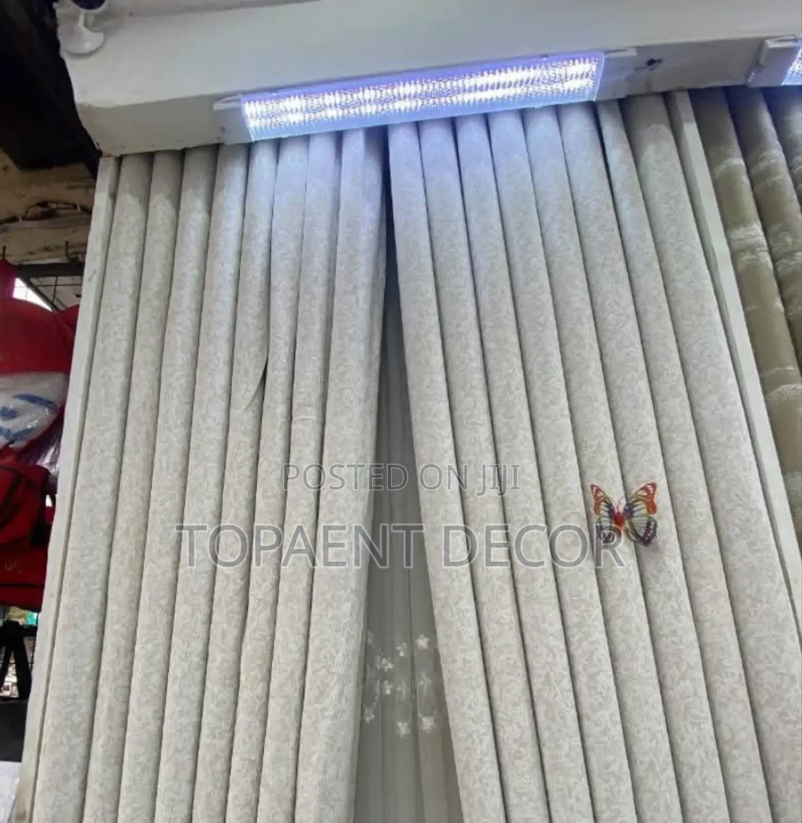 Elegant Curtains , Plenty Gathers , Bright Window Curtains