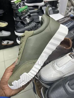Hermes Bouncing Sneaker