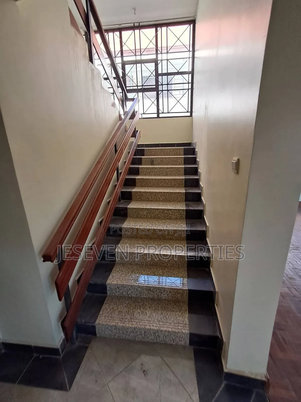 5bdrm Townhouse / Terrace in Syokimau Mombasa, Gateway Mall Area