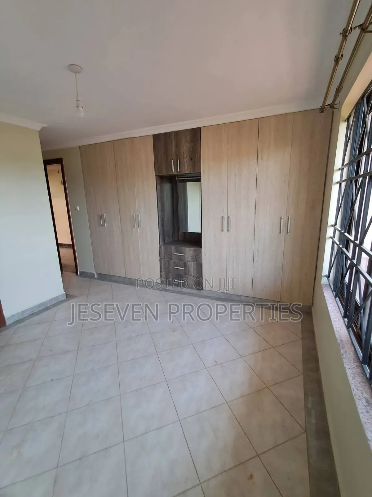 5bdrm Townhouse / Terrace in Syokimau Mombasa, Gateway Mall Area