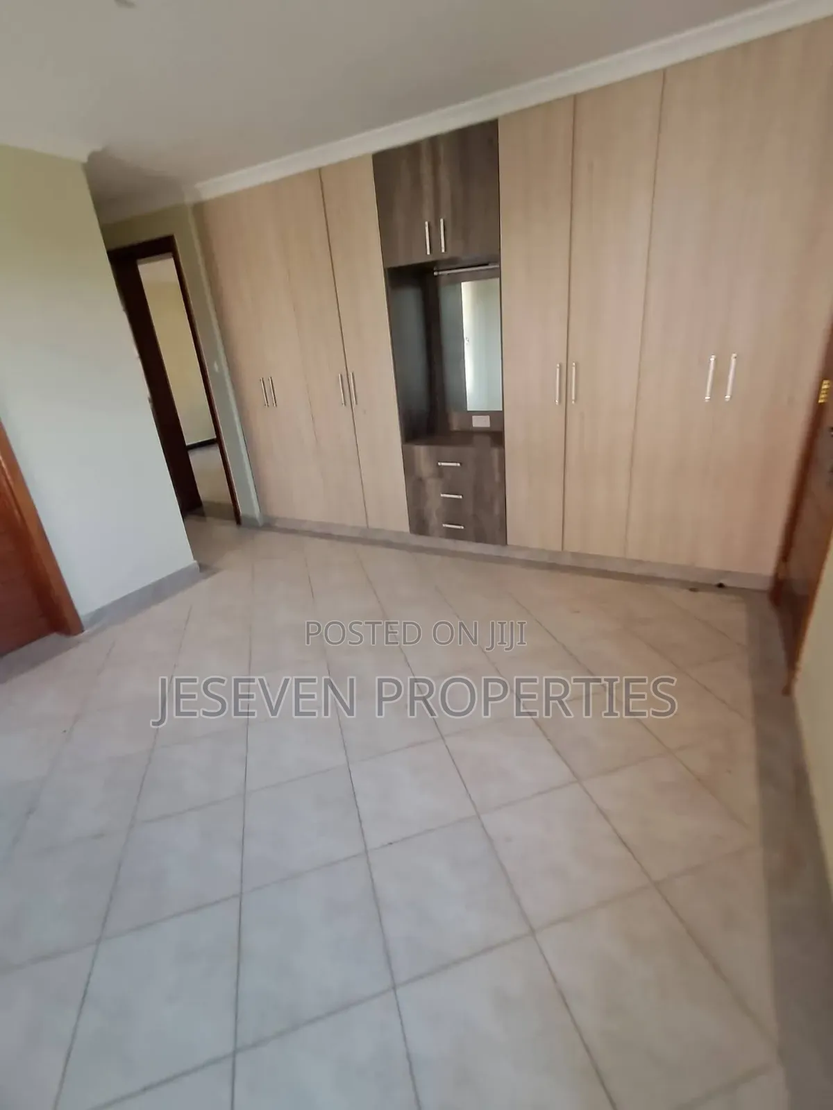 5bdrm Townhouse / Terrace in Syokimau Mombasa, Gateway Mall Area