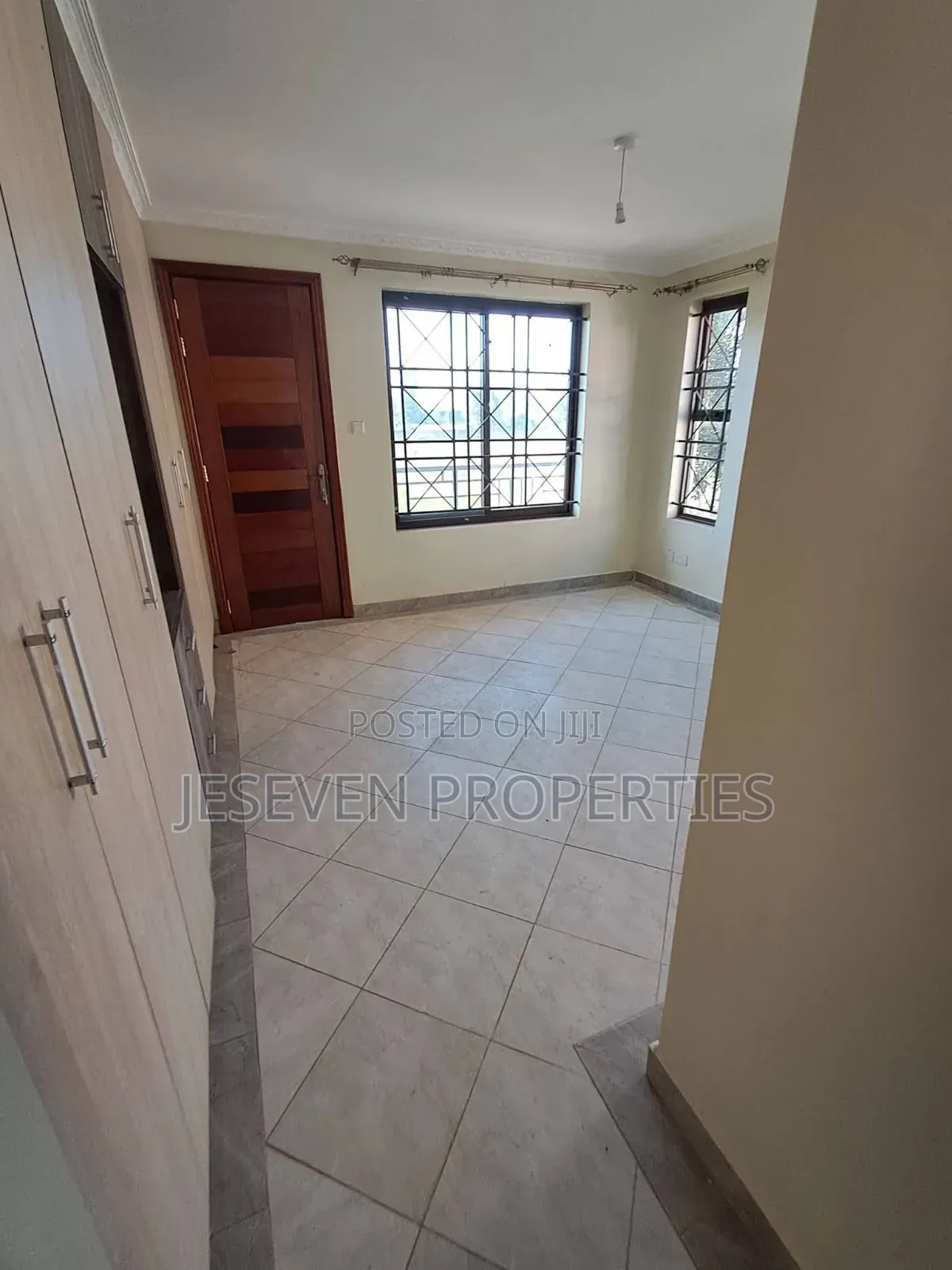 5bdrm Townhouse / Terrace in Syokimau Mombasa, Gateway Mall Area