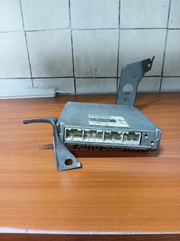 Toyota Wish 1zz Engine Computer - thumbnail 2
