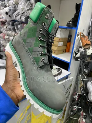 Timberland Checked Boots