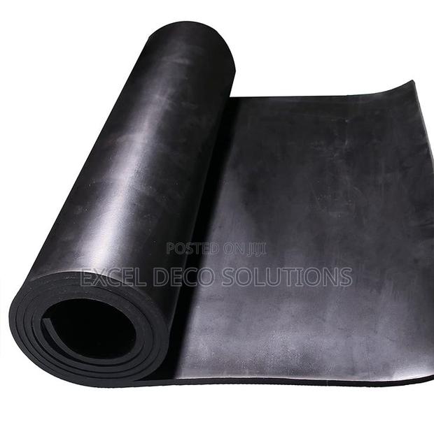 Strong Rubber Flooring for Workshop, Gym, Office and Entrance Areas