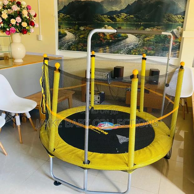 Kids Mini Trampoline With Net – Safe Indoor Active Play - thumbnail 6