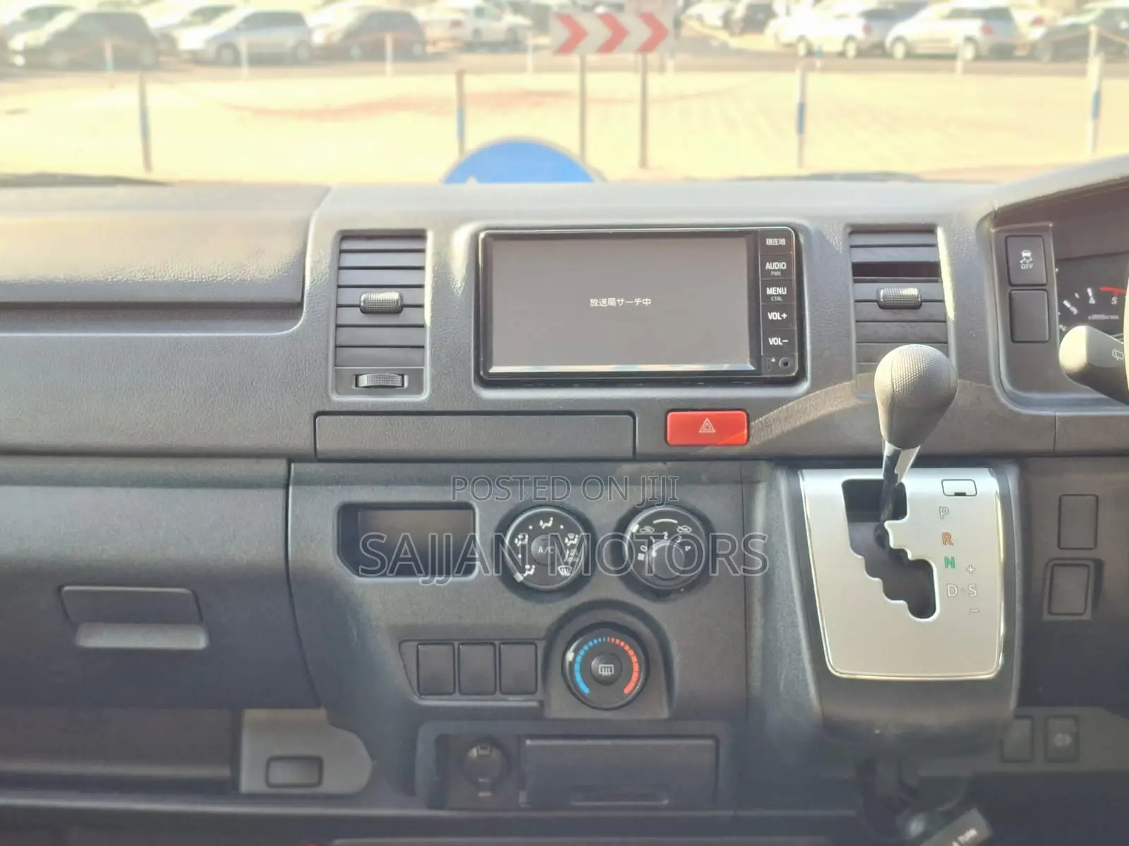 Toyota HiAce 2020 White
