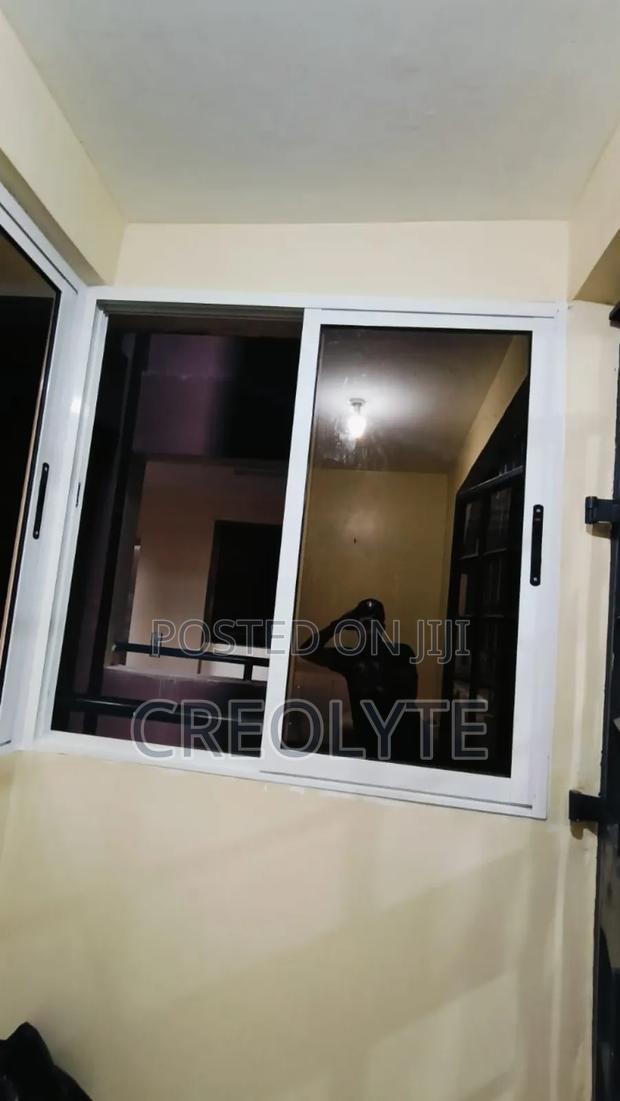 Aluminium Sliding Windows (White) - thumbnail 3
