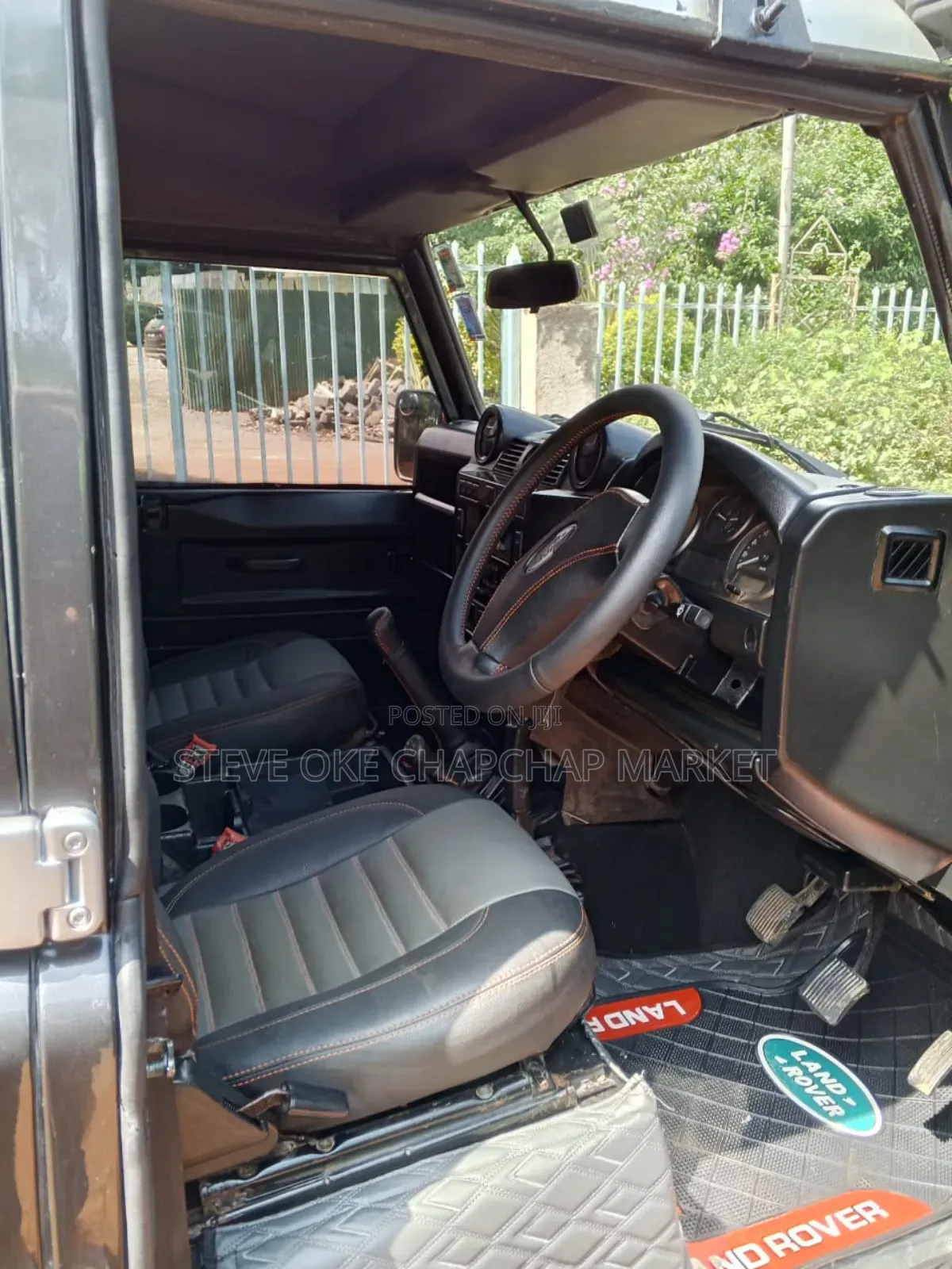 Land Rover Defender 2010 Black