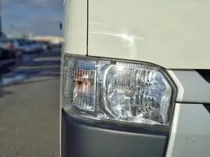 Toyota HiAce 2019 White