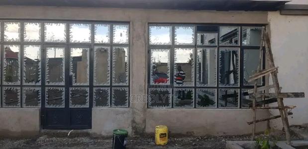 Glass Fitting Putty Services - thumbnail 5