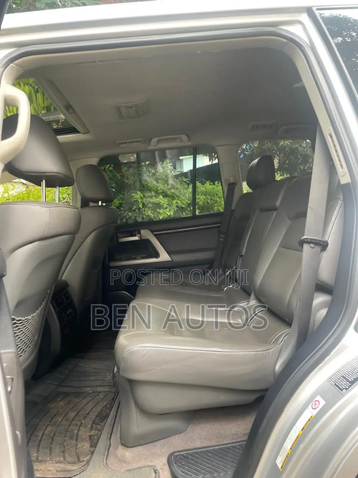 Toyota Land Cruiser 4.5 V8 TD STD 2011 Silver