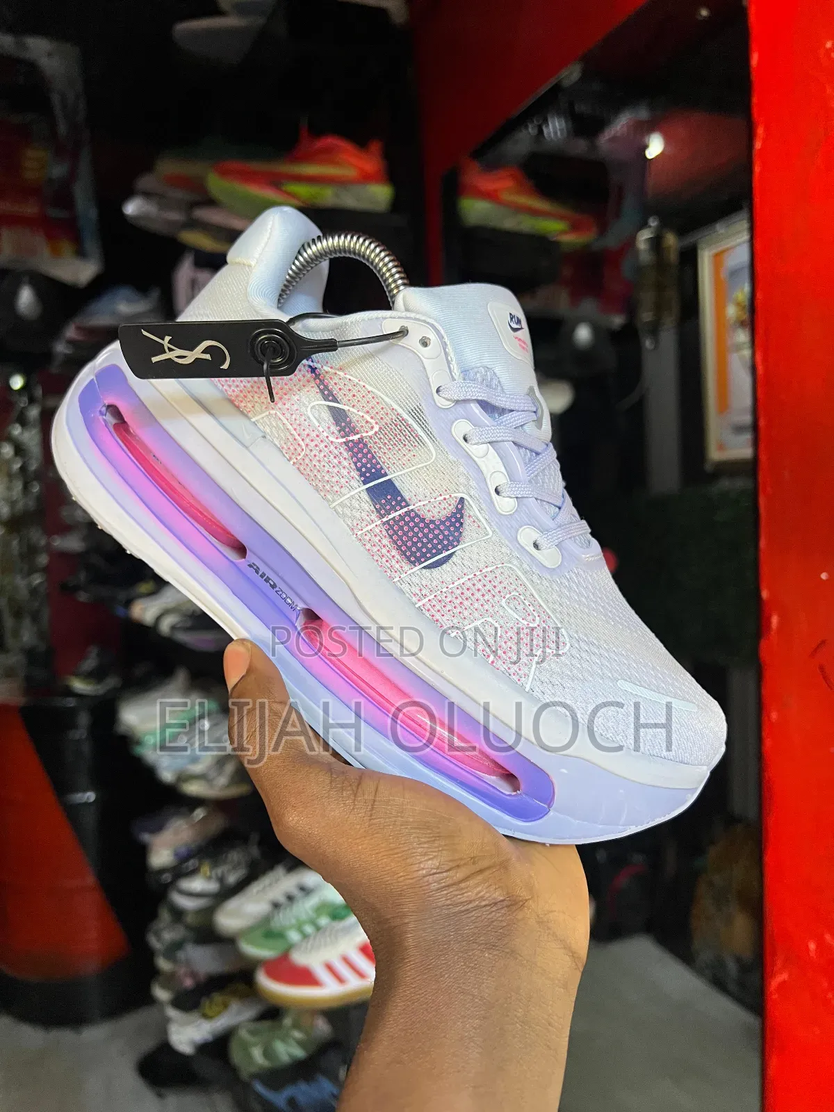 Nike Vomero Premium “Blue Tint”
Sizes:38-45
