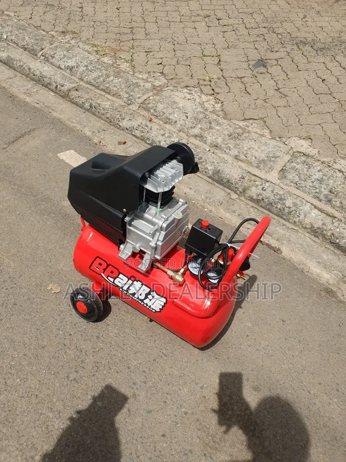 New Air Compressor 25lts