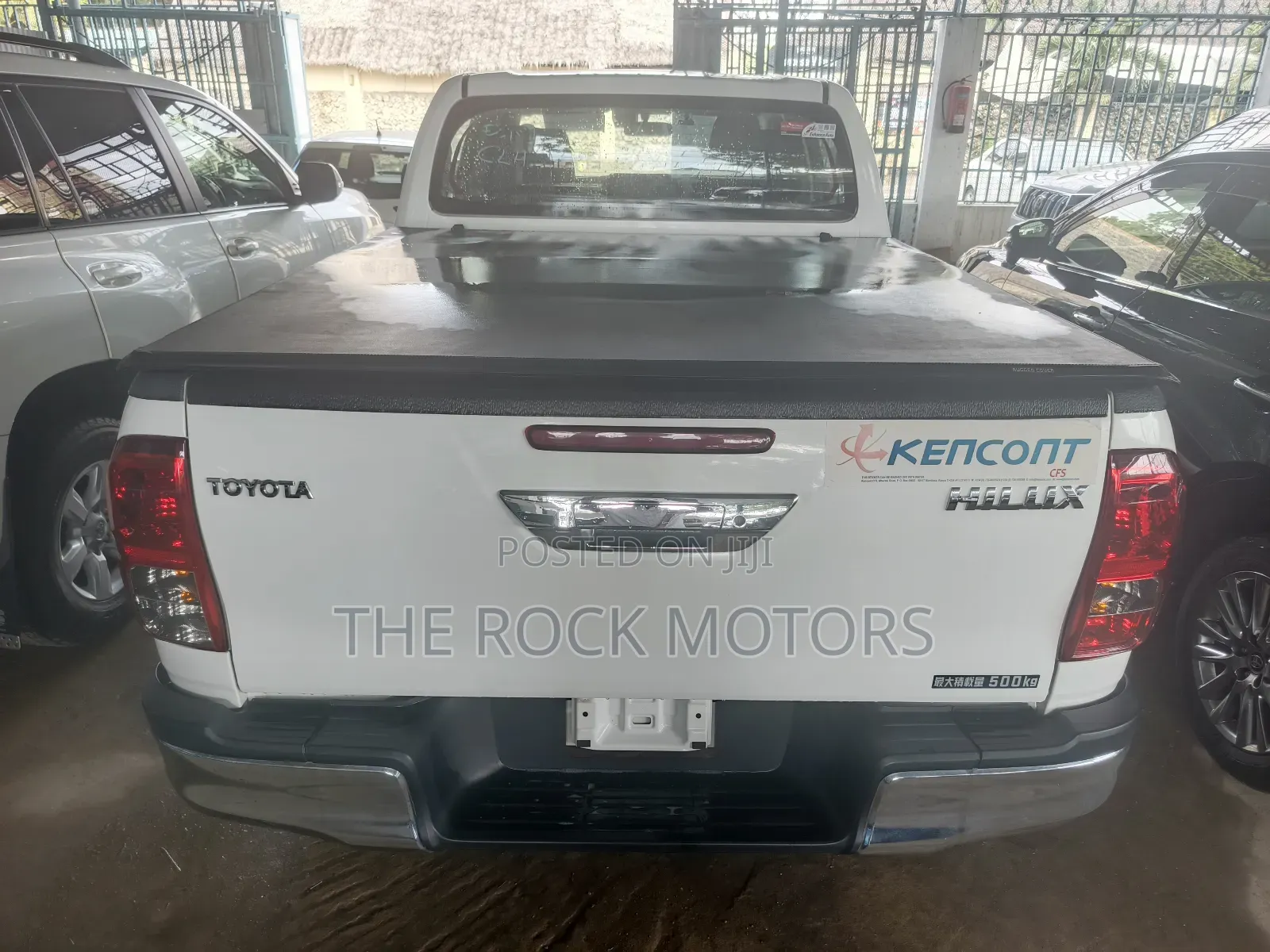 Toyota Hilux 2019 White