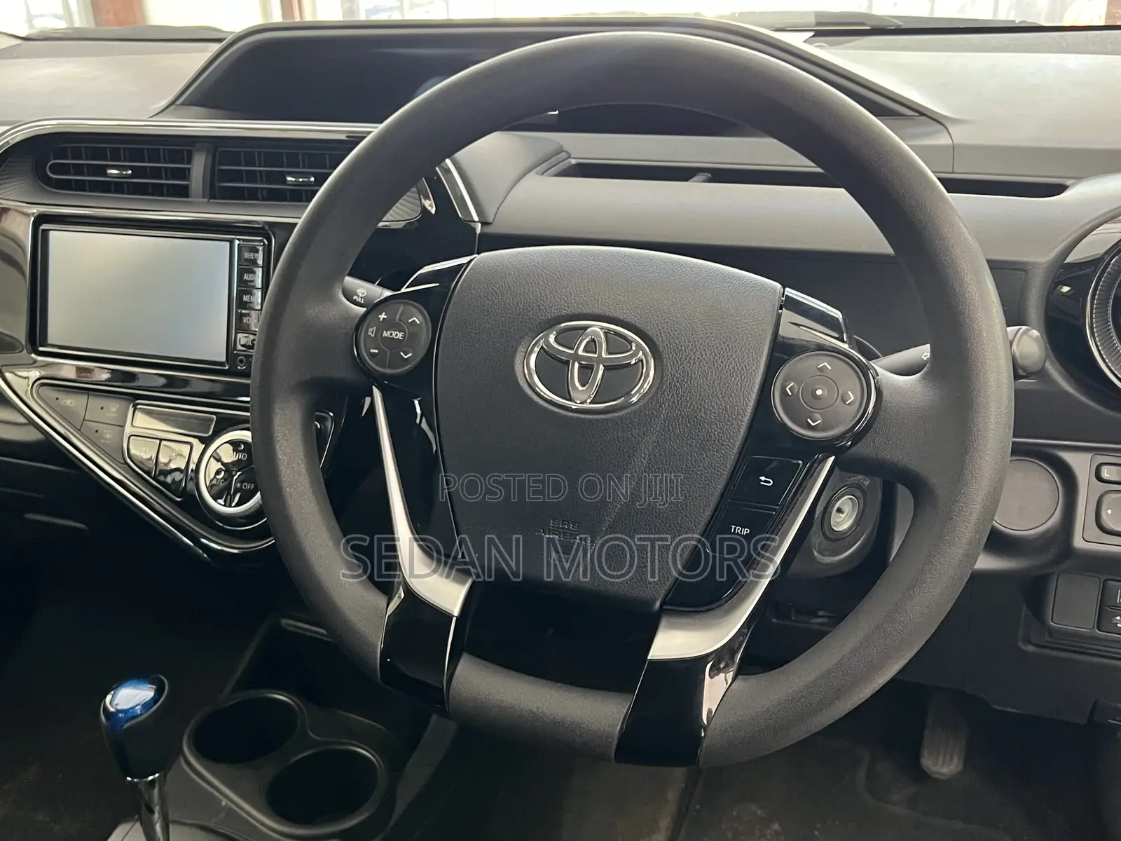 Toyota Aqua 2019 White