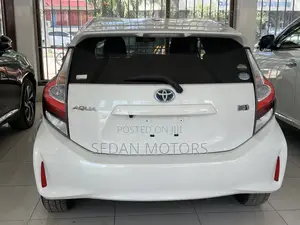 Toyota Aqua 2019 White